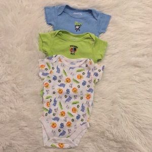Misc infant boy onsies 0-3 months sold together